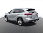 2021 Toyota Highlander Base