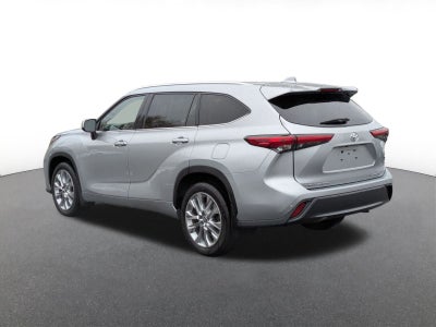 2021 Toyota Highlander Base