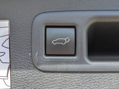 2024 Toyota Highlander Hybrid Platinum