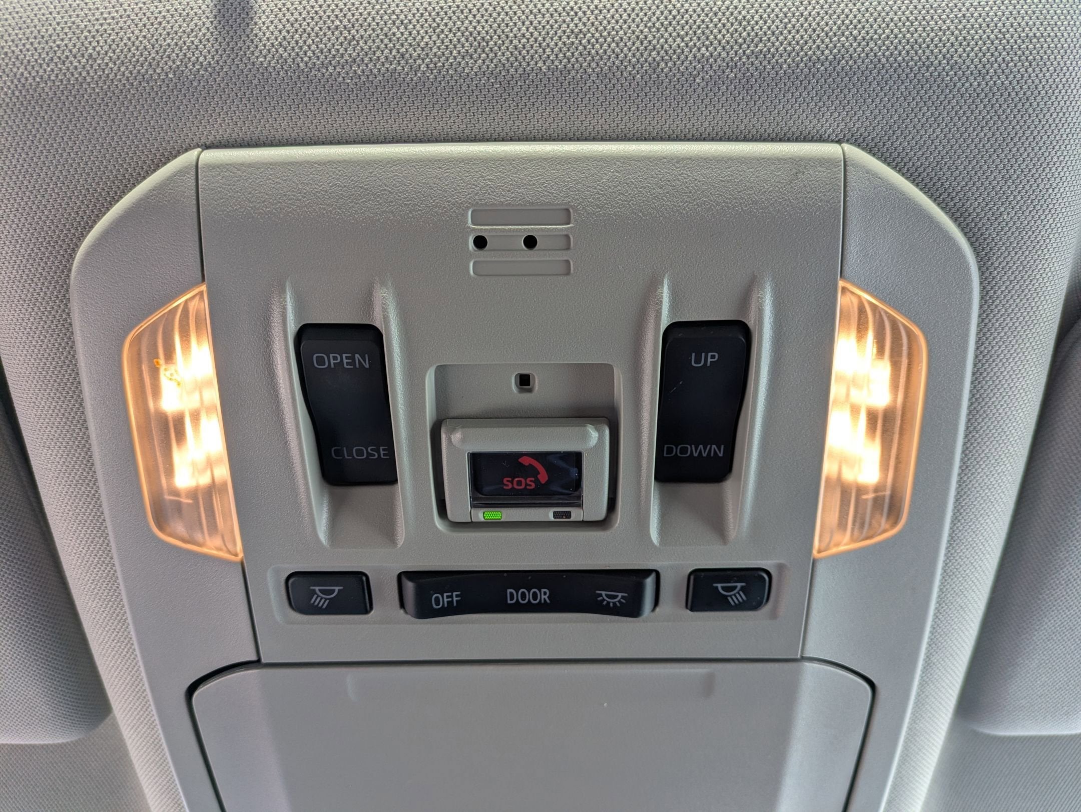 2023 Toyota Highlander Base