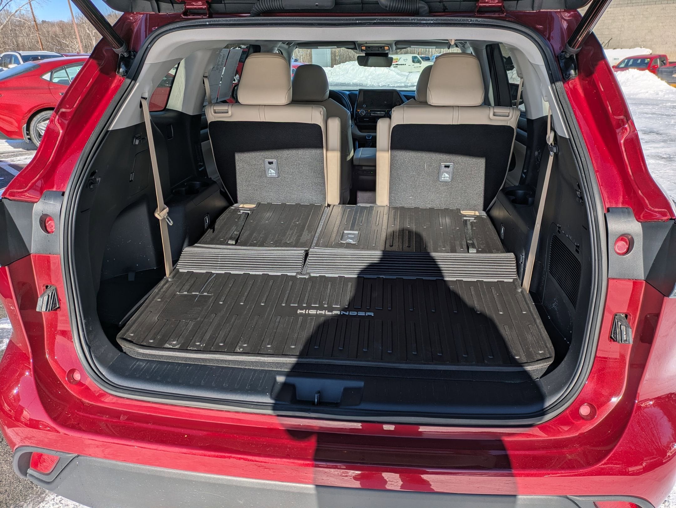 2023 Toyota Highlander Base