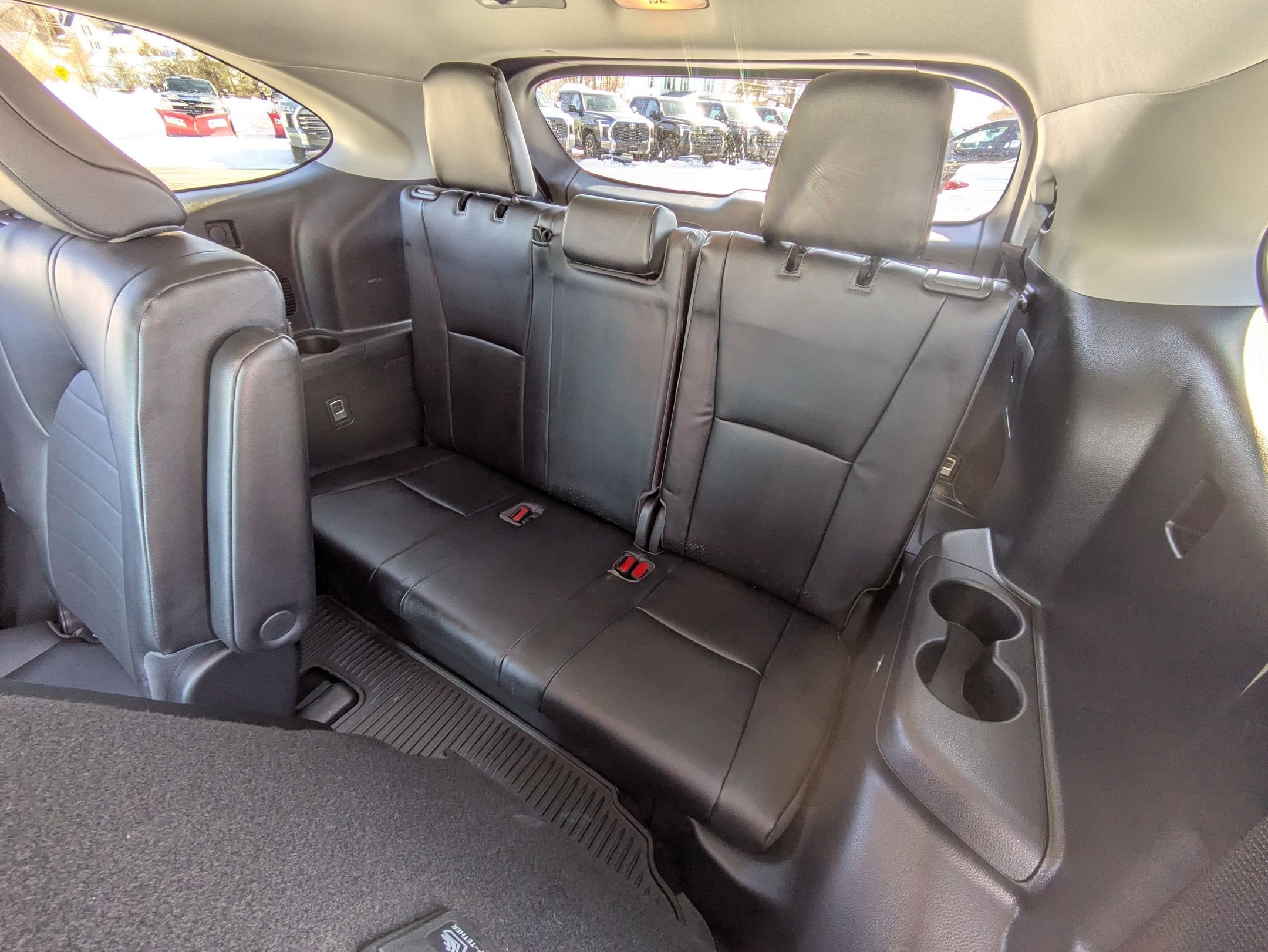 2023 Toyota Highlander Base