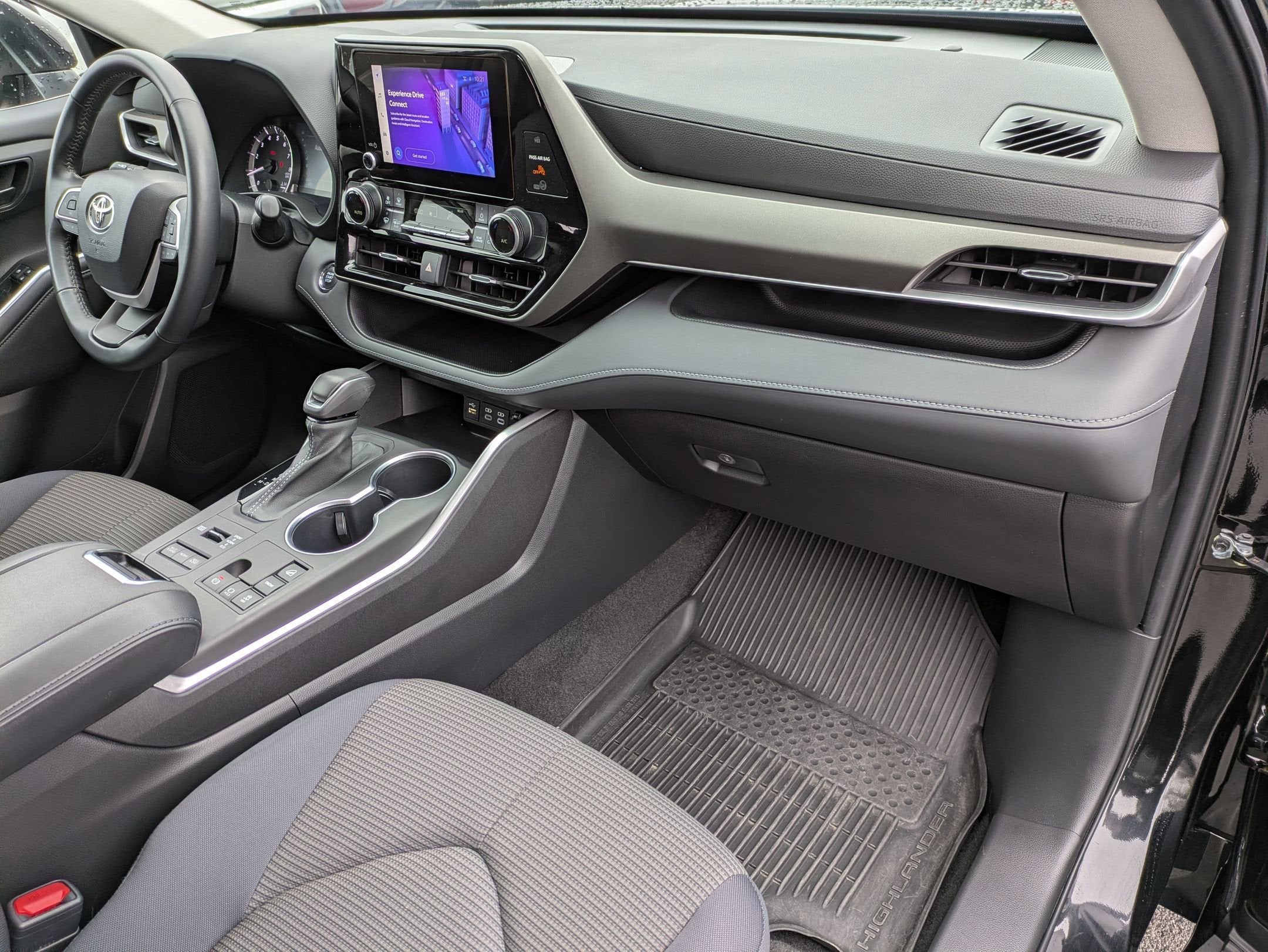 2023 Toyota Highlander Base