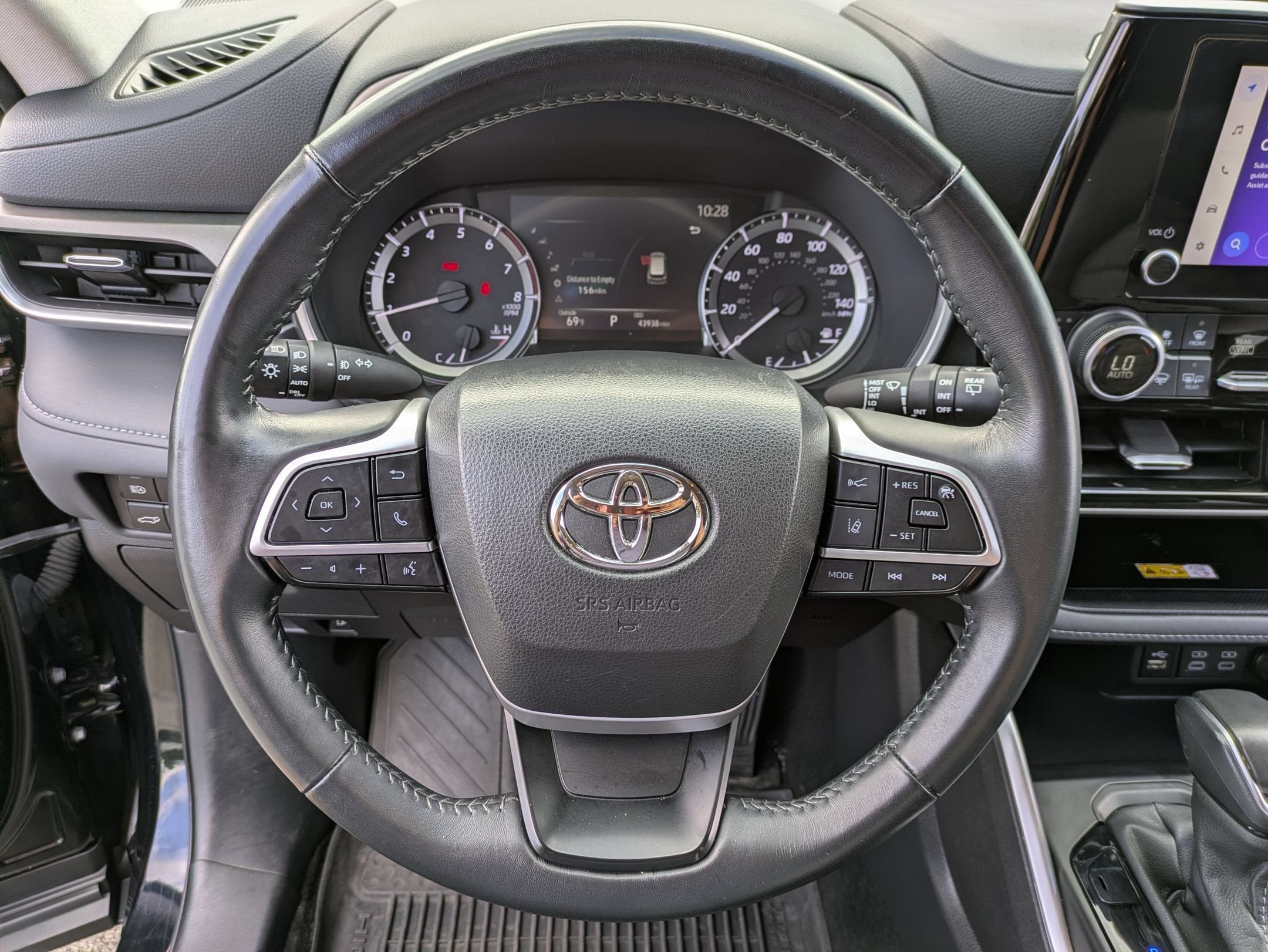 2024 Toyota Highlander Base