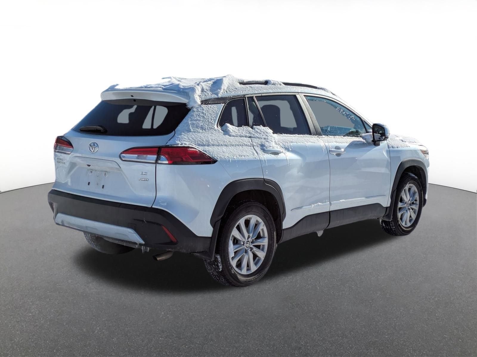 2024 Toyota Corolla Cross LE