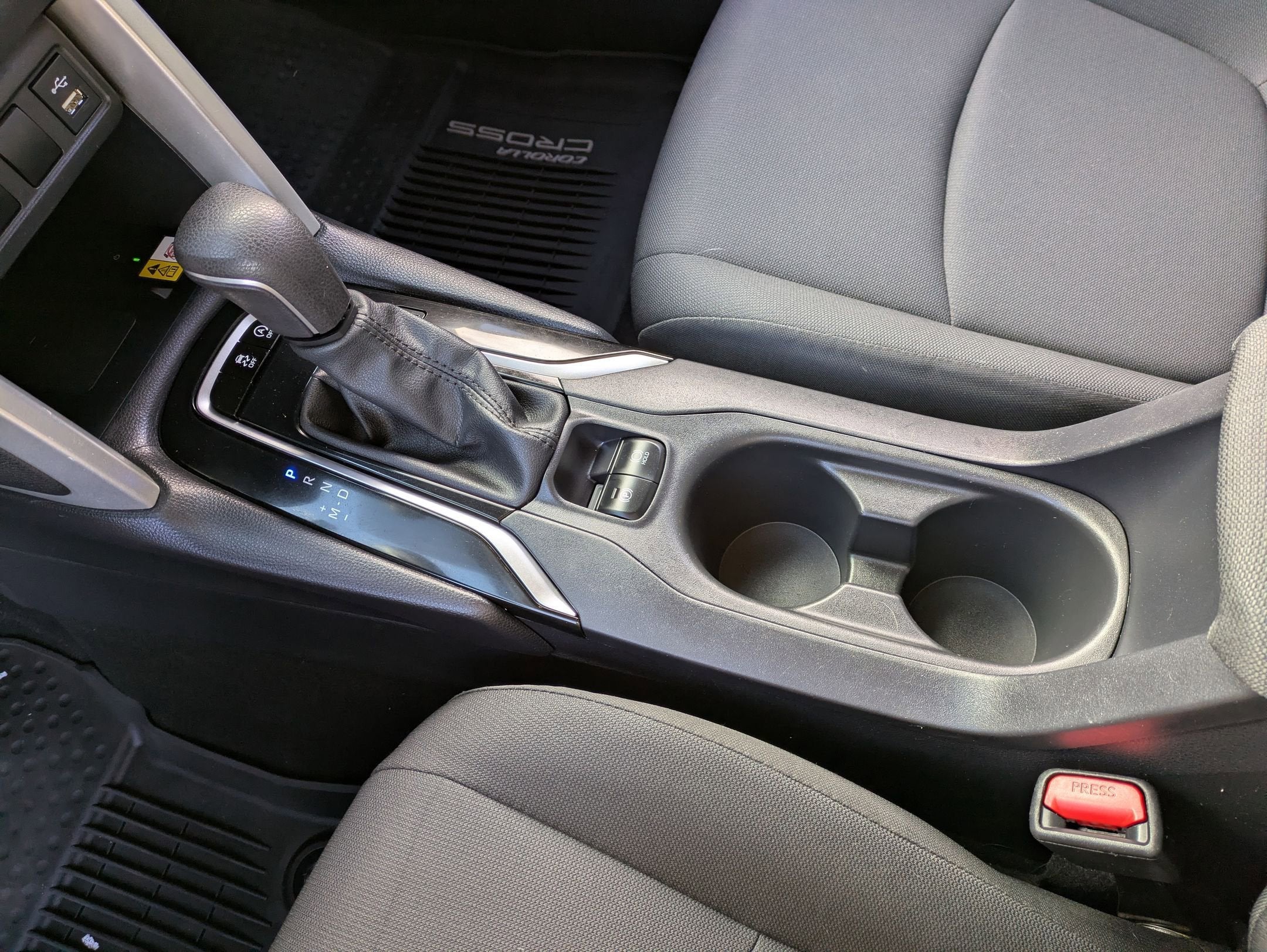 2022 Toyota Corolla Cross LE