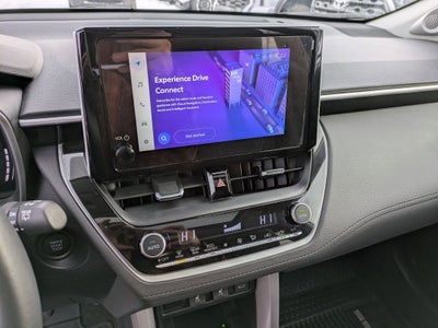 2025 Toyota Corolla Cross XLE