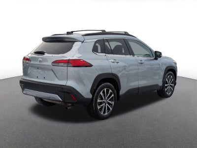 2025 Toyota Corolla Cross XLE