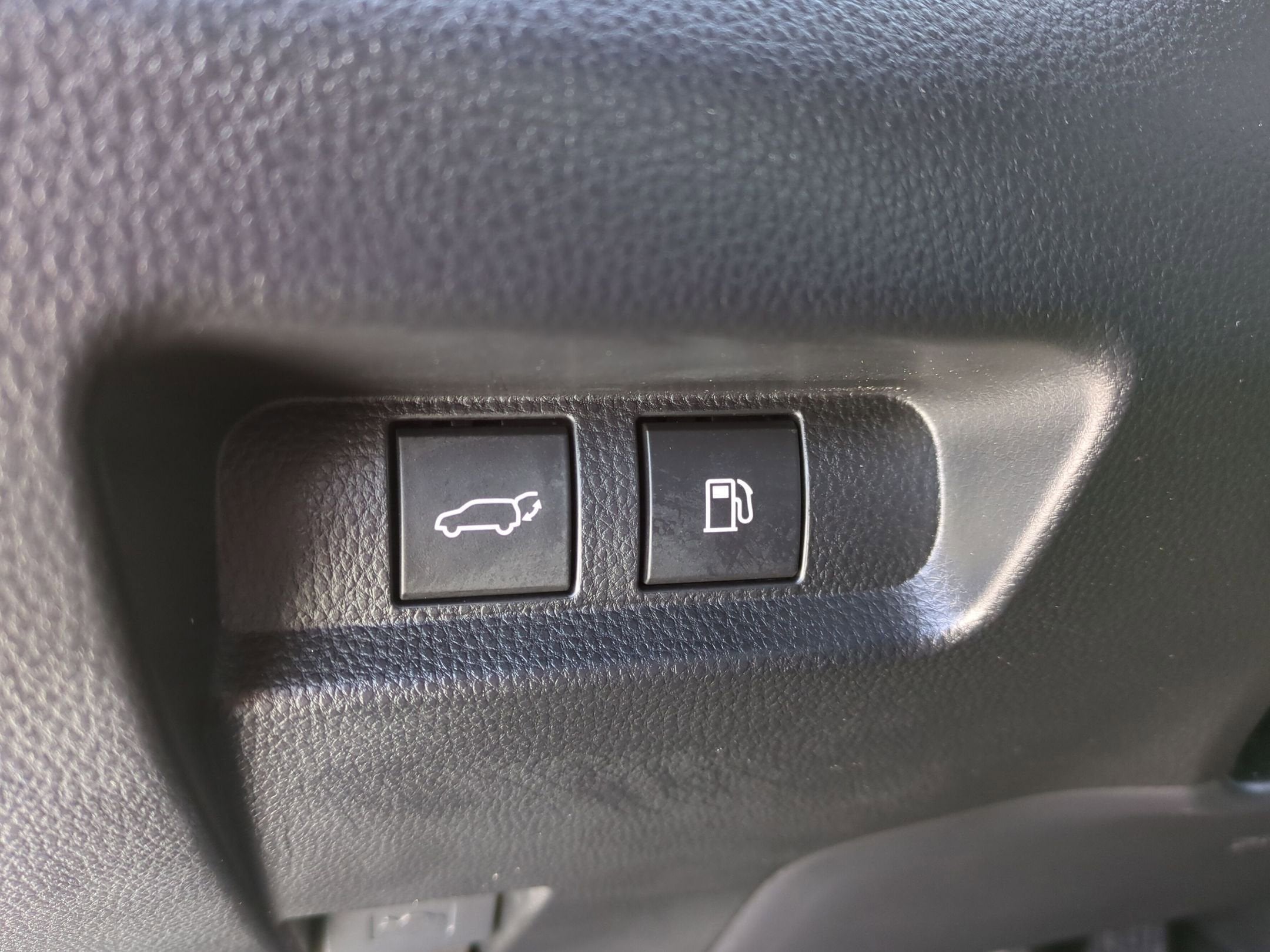 2025 Toyota Crown Signia Base