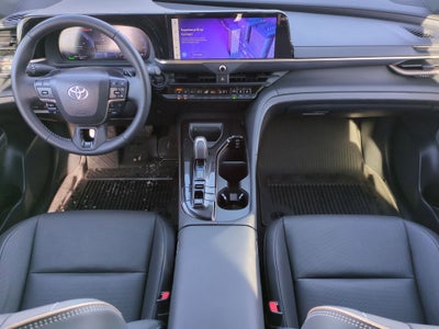 2025 Toyota Crown Signia Base