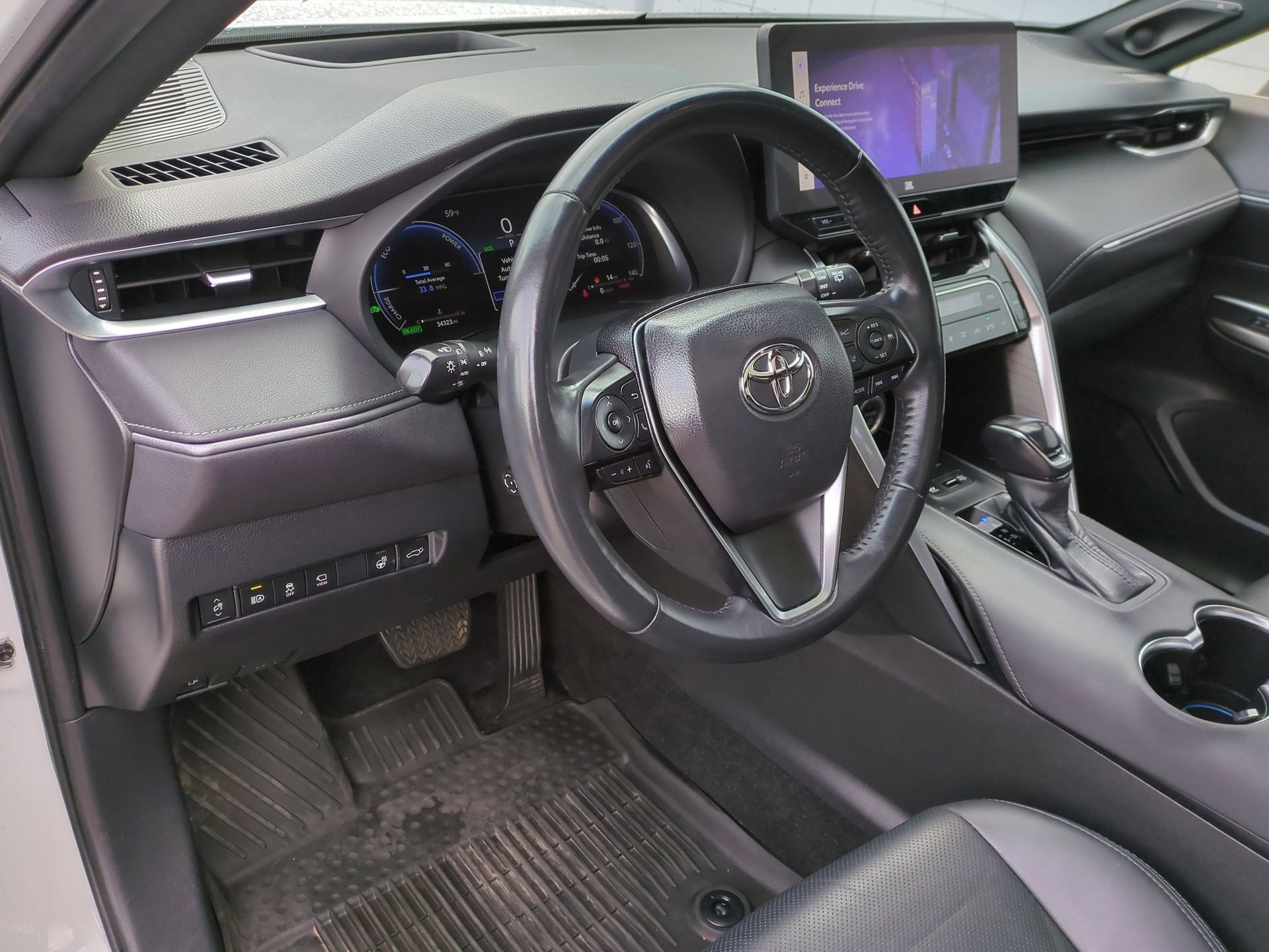2023 Toyota Venza Base