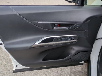 2023 Toyota Venza Base