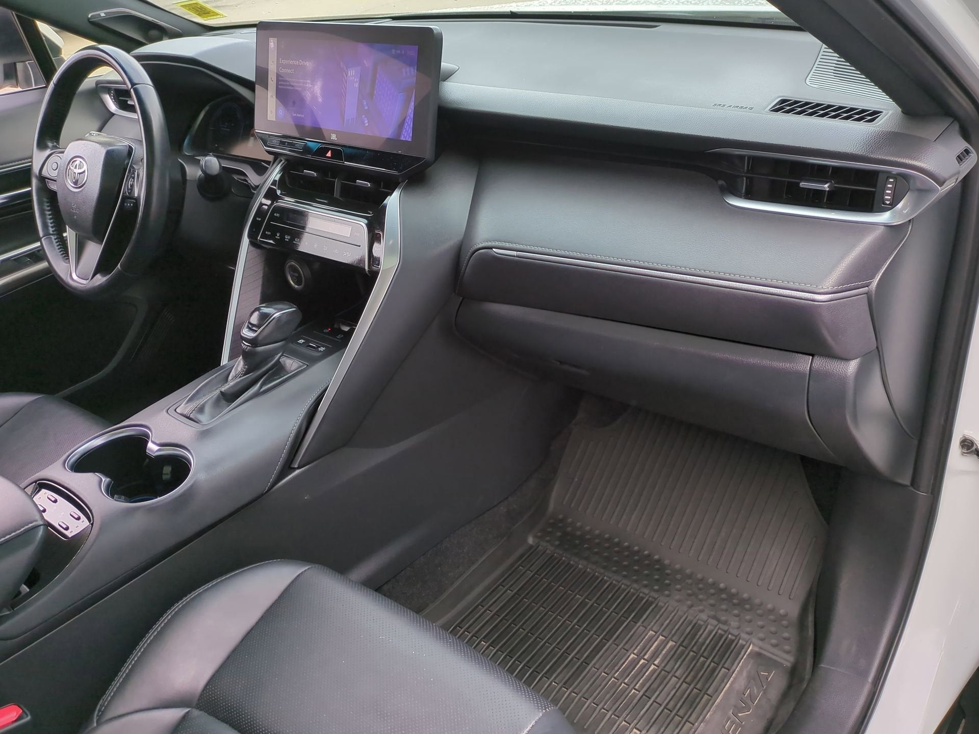 2023 Toyota Venza Base