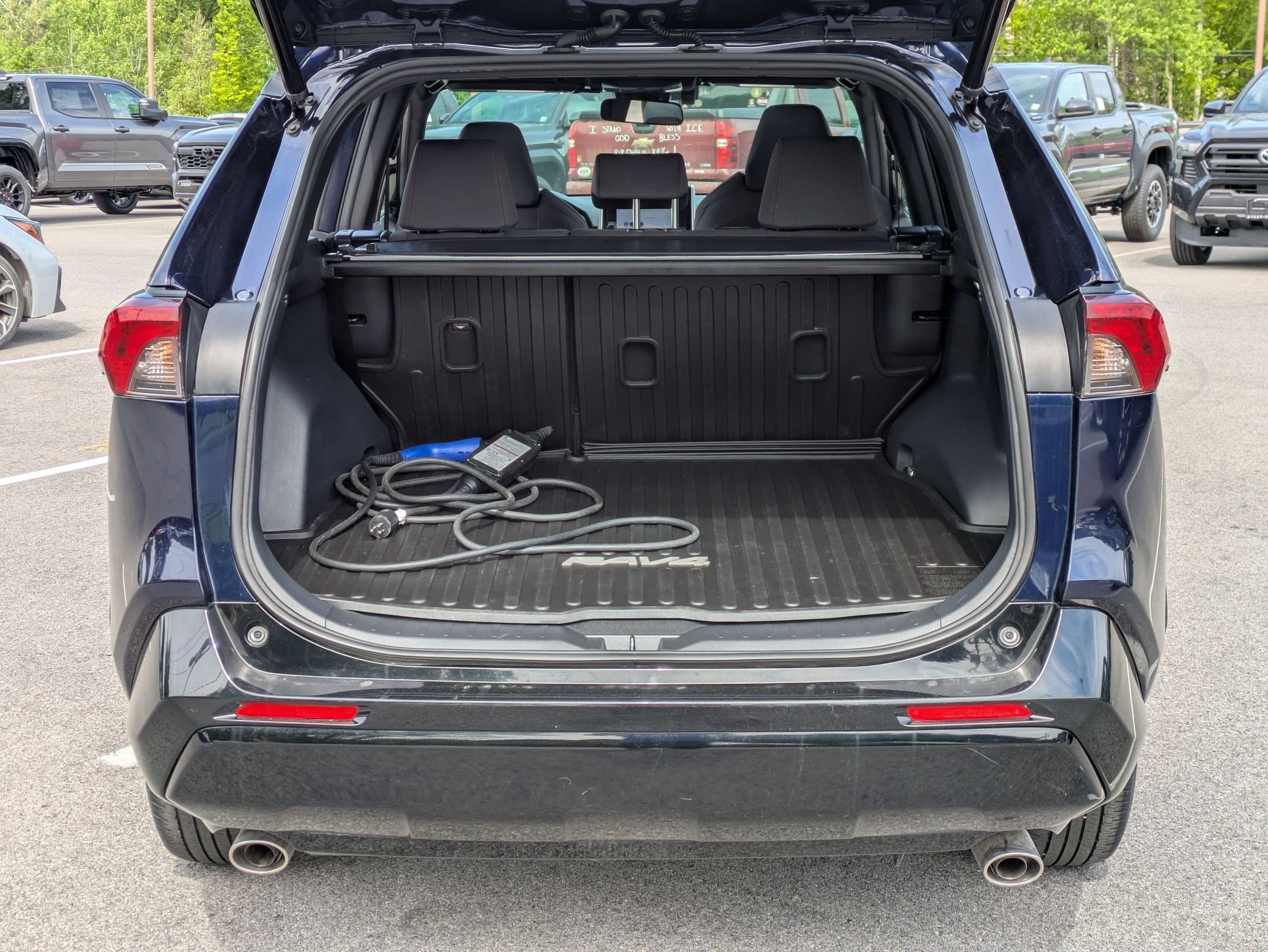 2023 Toyota RAV4 Prime SE