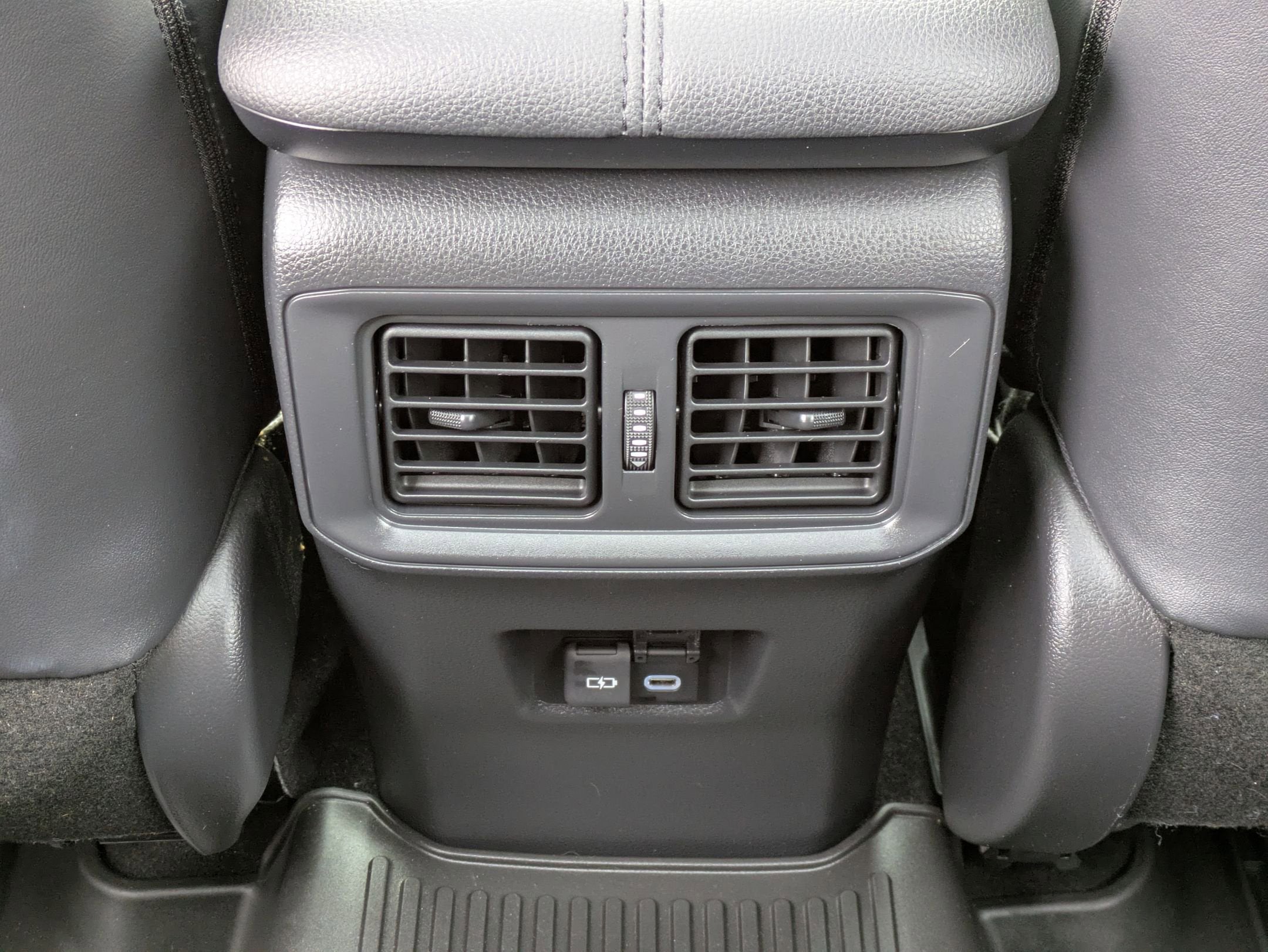 2025 Toyota RAV4 Hybrid XSE