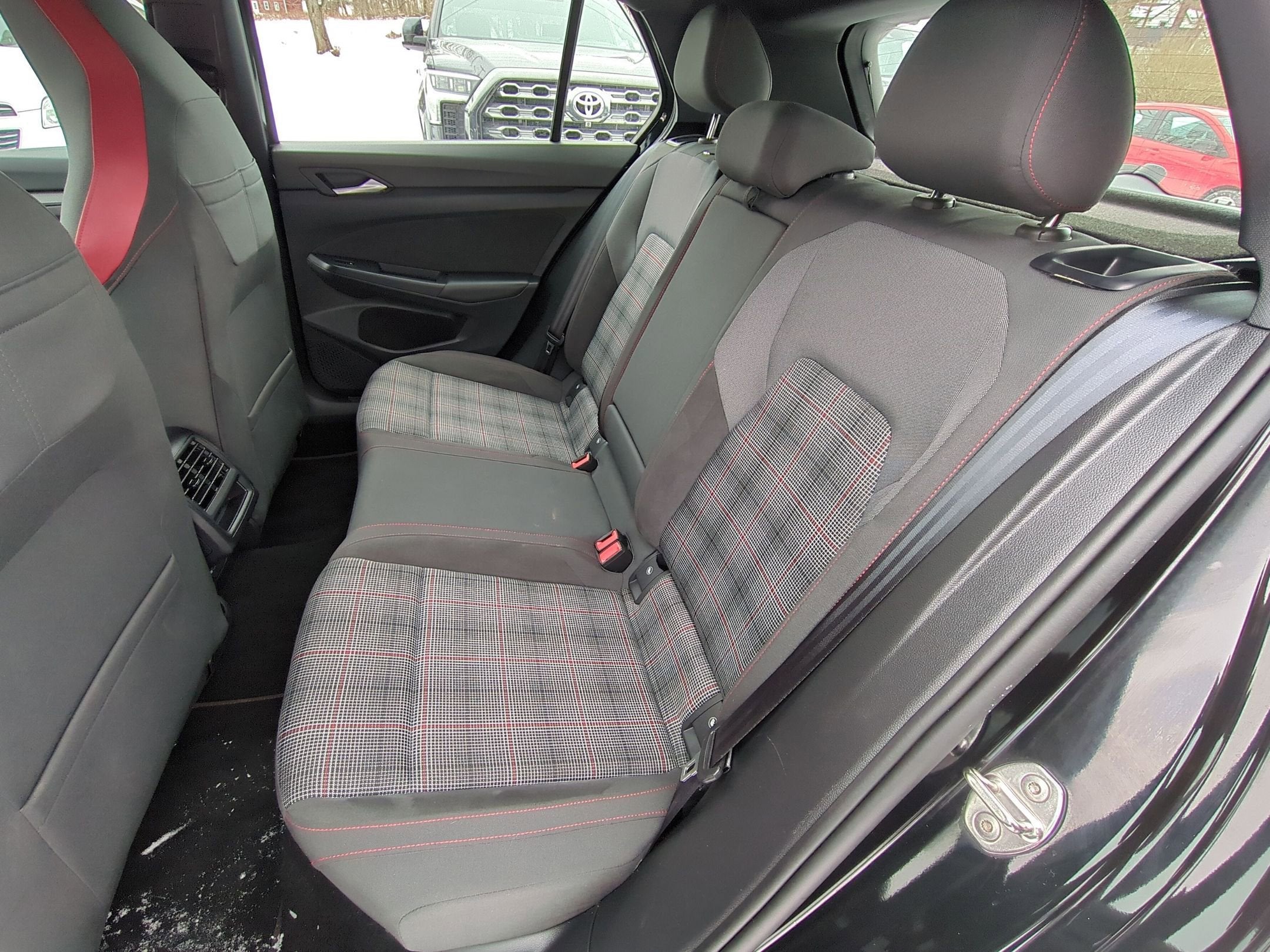 2024 Volkswagen Golf GTI S