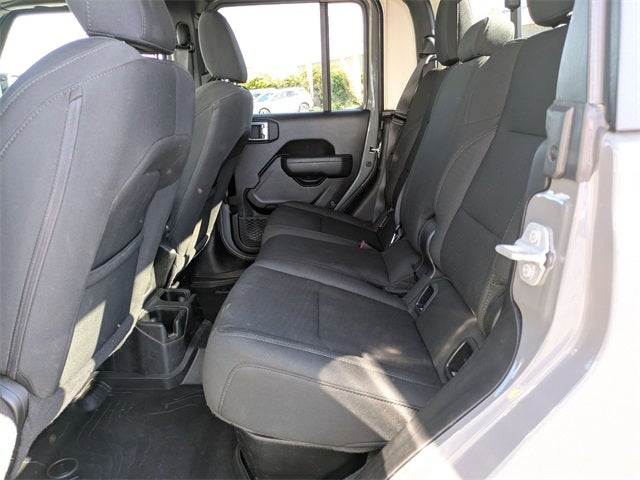 2022 Jeep Gladiator Willys