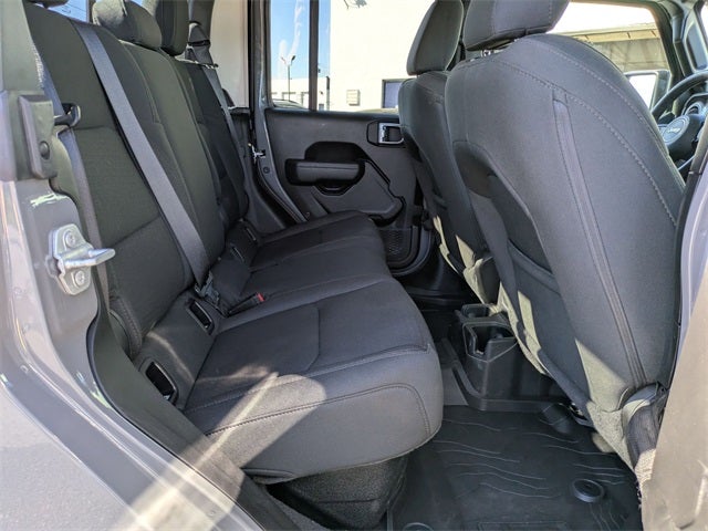 2022 Jeep Gladiator Willys