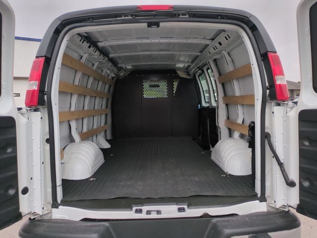 2025 Chevrolet Express 2500 Work Van Cargo