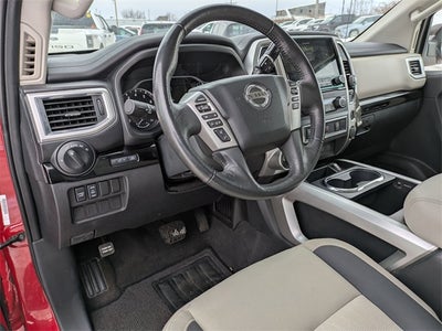 2021 Nissan Titan SV