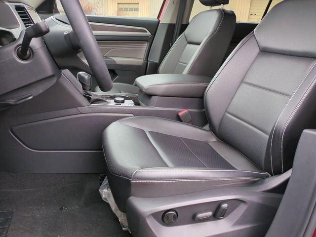 2023 Volkswagen Atlas 2.0T SE w/Technology