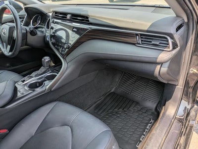 2020 Toyota Camry Hybrid XLE