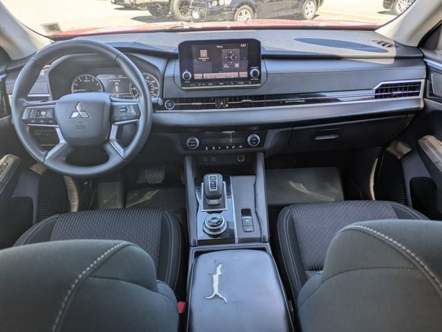 2022 Mitsubishi Outlander ES