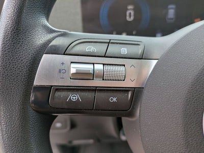 2025 Hyundai Kona SE