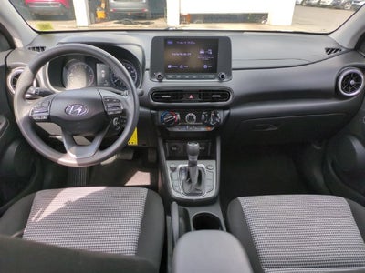 2022 Hyundai Kona SE