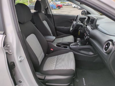 2022 Hyundai Kona SE