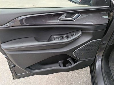 2022 Jeep Grand Cherokee Altitude