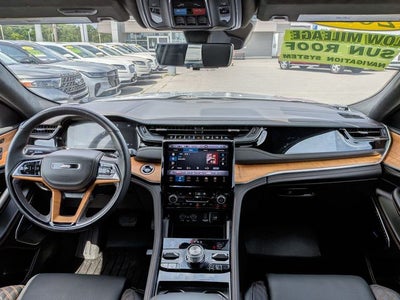 2025 Jeep Grand Cherokee L Summit