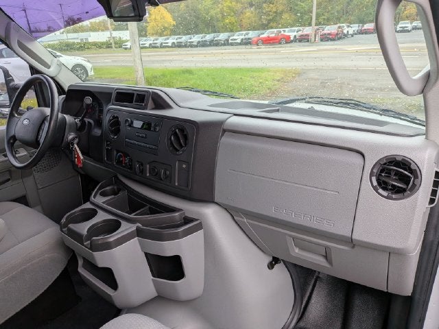 2019 Ford E-450SD Base