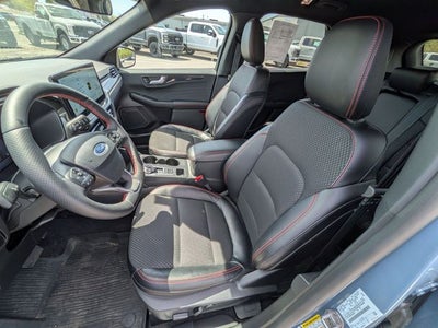 2025 Ford Escape Hybrid ST-Line Select