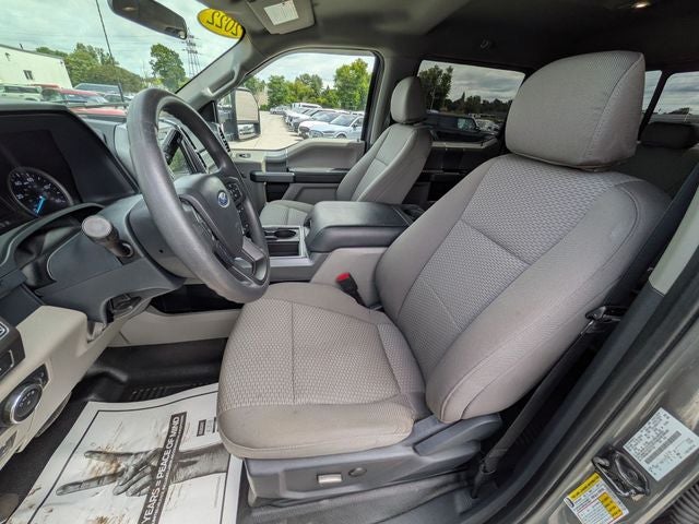 2022 Ford F-350SD XLT 7.3 V8 Gas