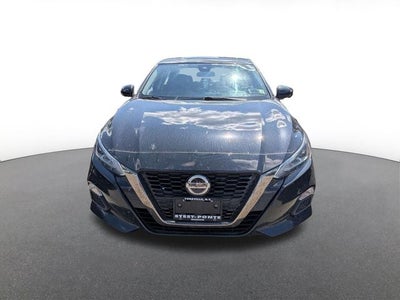 2022 Nissan Altima 2.0 SR