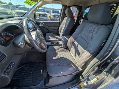 2016 Nissan Frontier SV