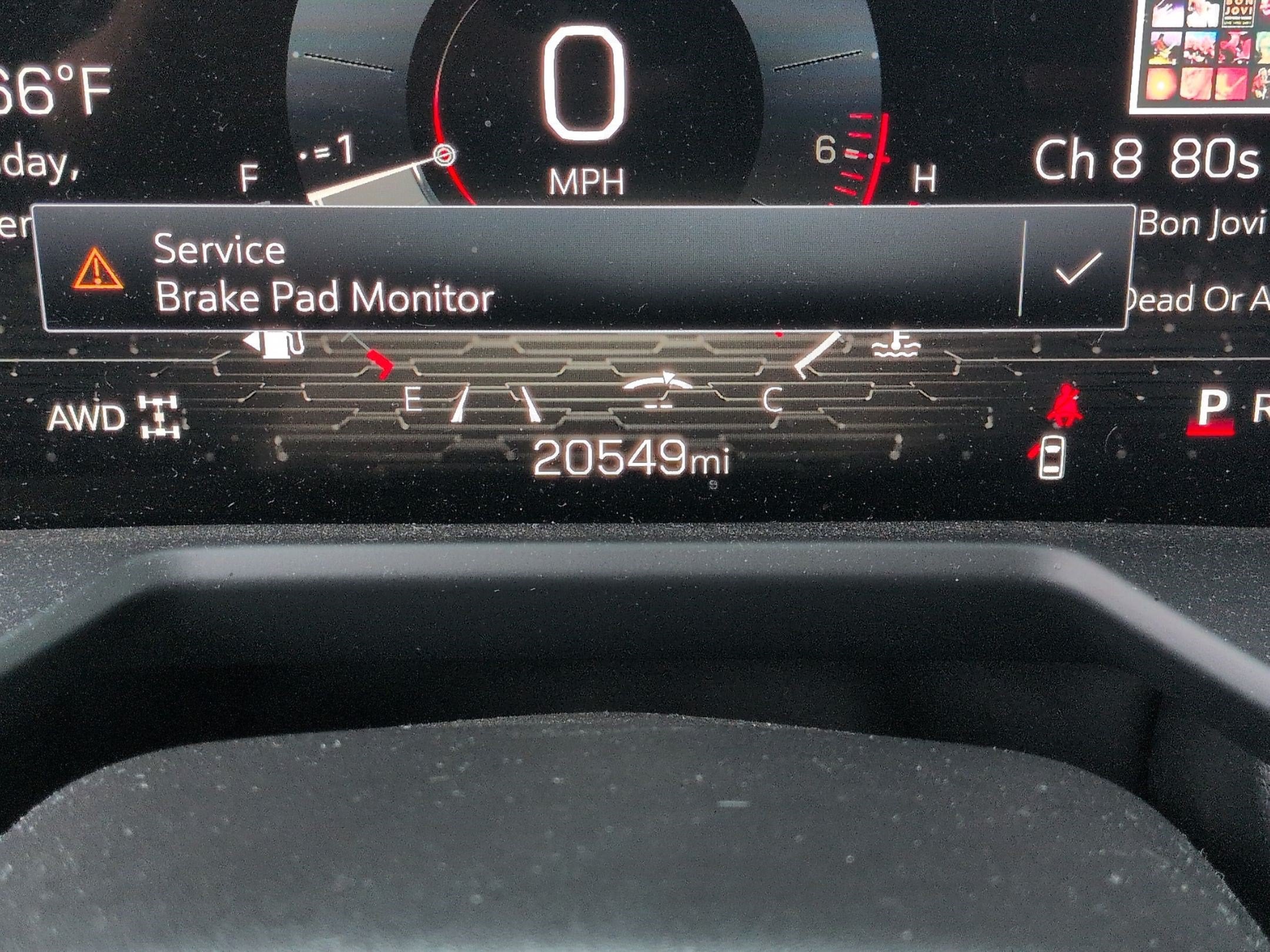 2024 GMC Acadia AT4