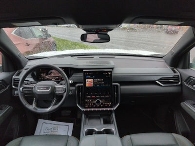 2024 GMC Acadia AT4