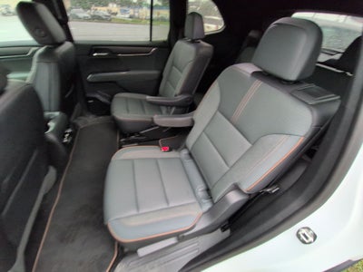 2024 GMC Acadia AT4