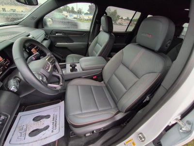 2024 GMC Acadia AT4
