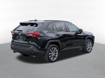 2020 Toyota RAV4 XLE Premium