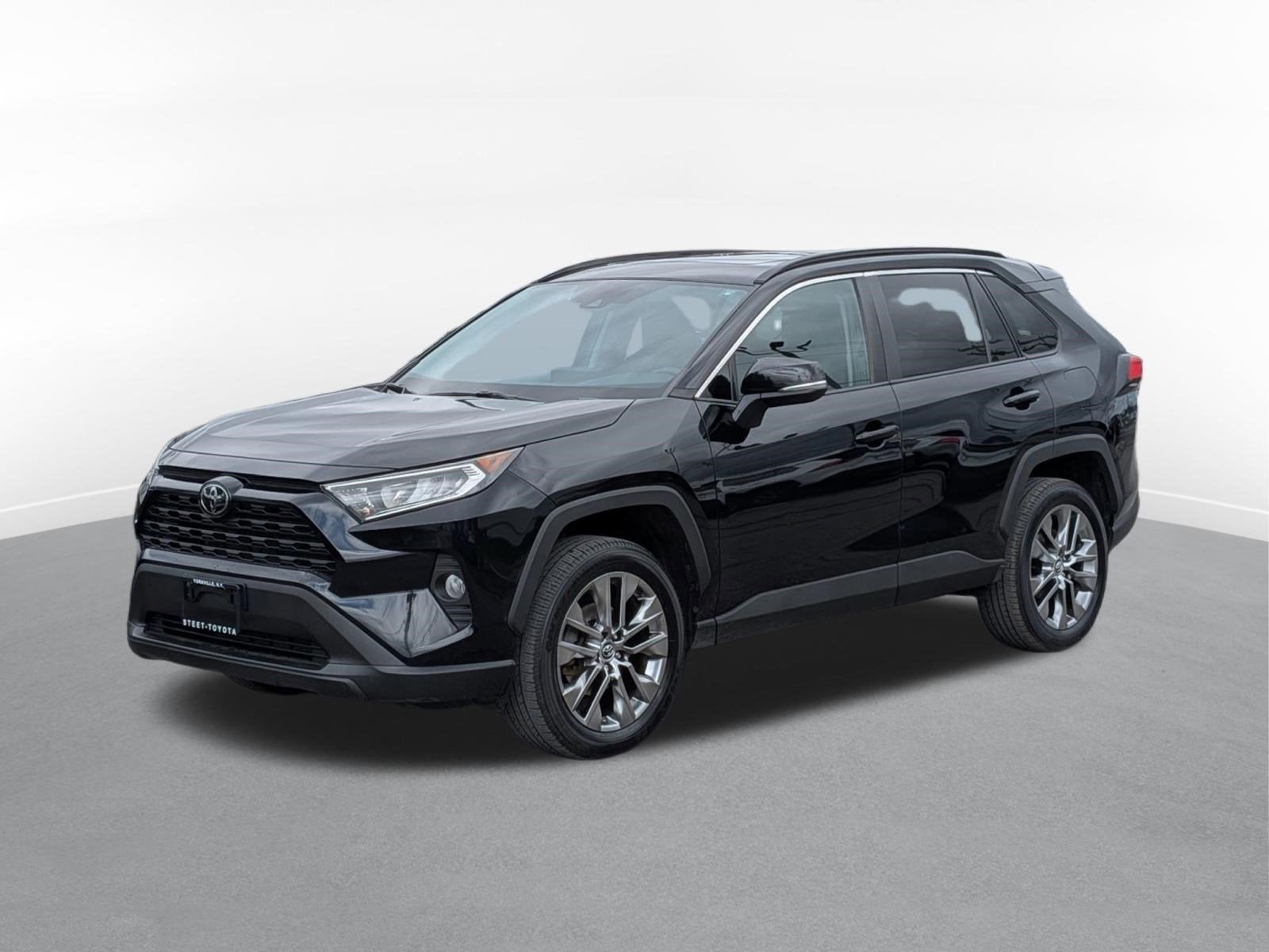 2020 Toyota RAV4 XLE Premium