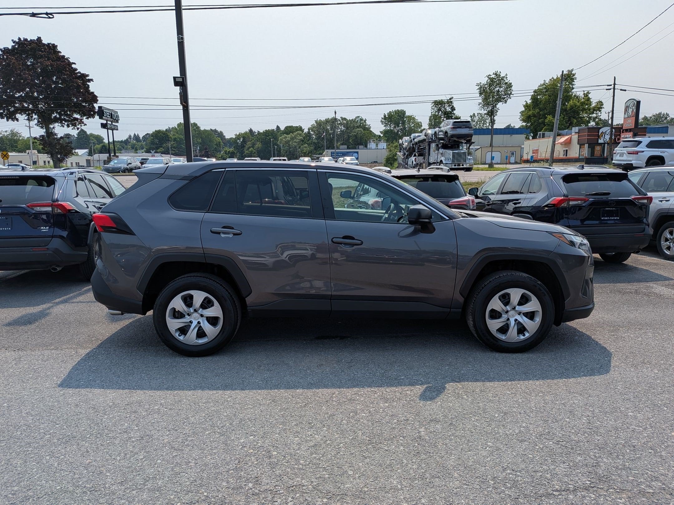 2023 Toyota RAV4 LE