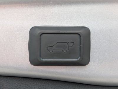 2023 Toyota RAV4 XLE w/ Convenience & Cold Weather Pkg