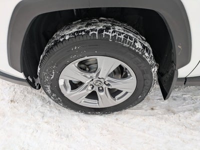 2023 Toyota RAV4 XLE w/ Convenience & Cold Weather Pkg