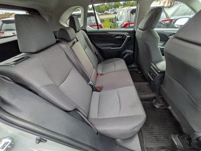 2023 Toyota RAV4 XLE w/ Convenience & Cold Weather Pkg