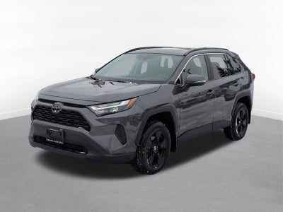 2023 Toyota RAV4 XLE w/ Convenience & Cold Weather Pkg