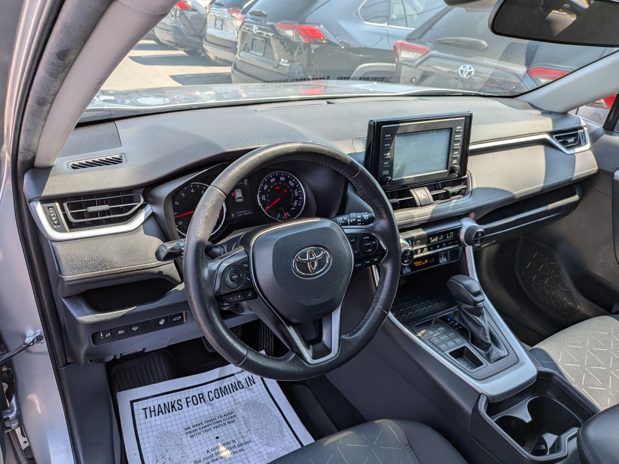 2019 Toyota RAV4 XLE w/ Convenience & Cold Weather Pkg