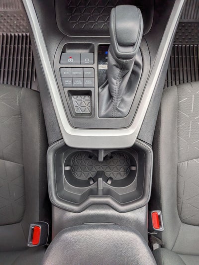 2023 Toyota RAV4 XLE w/ Convenience & Cold Weather Pkg